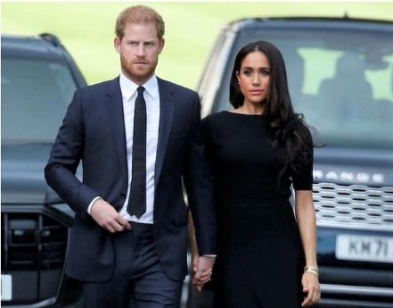 Publik Inggris Nantikan Pangeran Harry Berseragam Militer di Prosesi Pemakaman Ratu Elizabeth II
